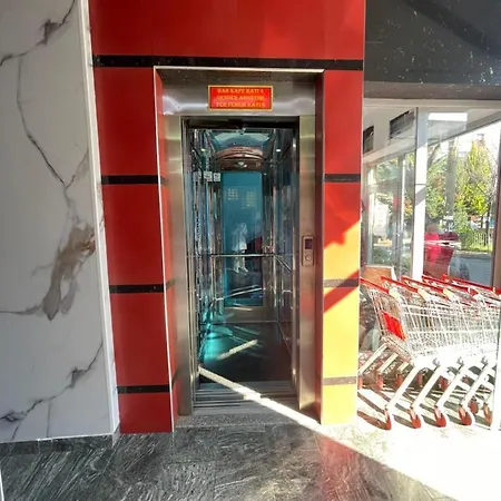 Sueno & تيرانا