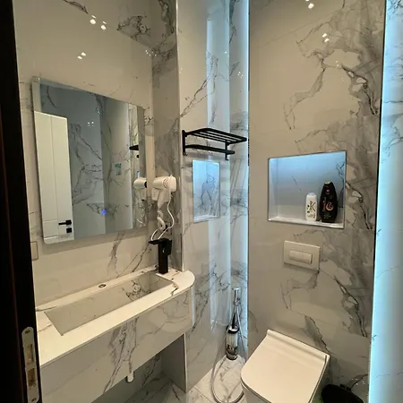 Sueno & Apartamento Tirana